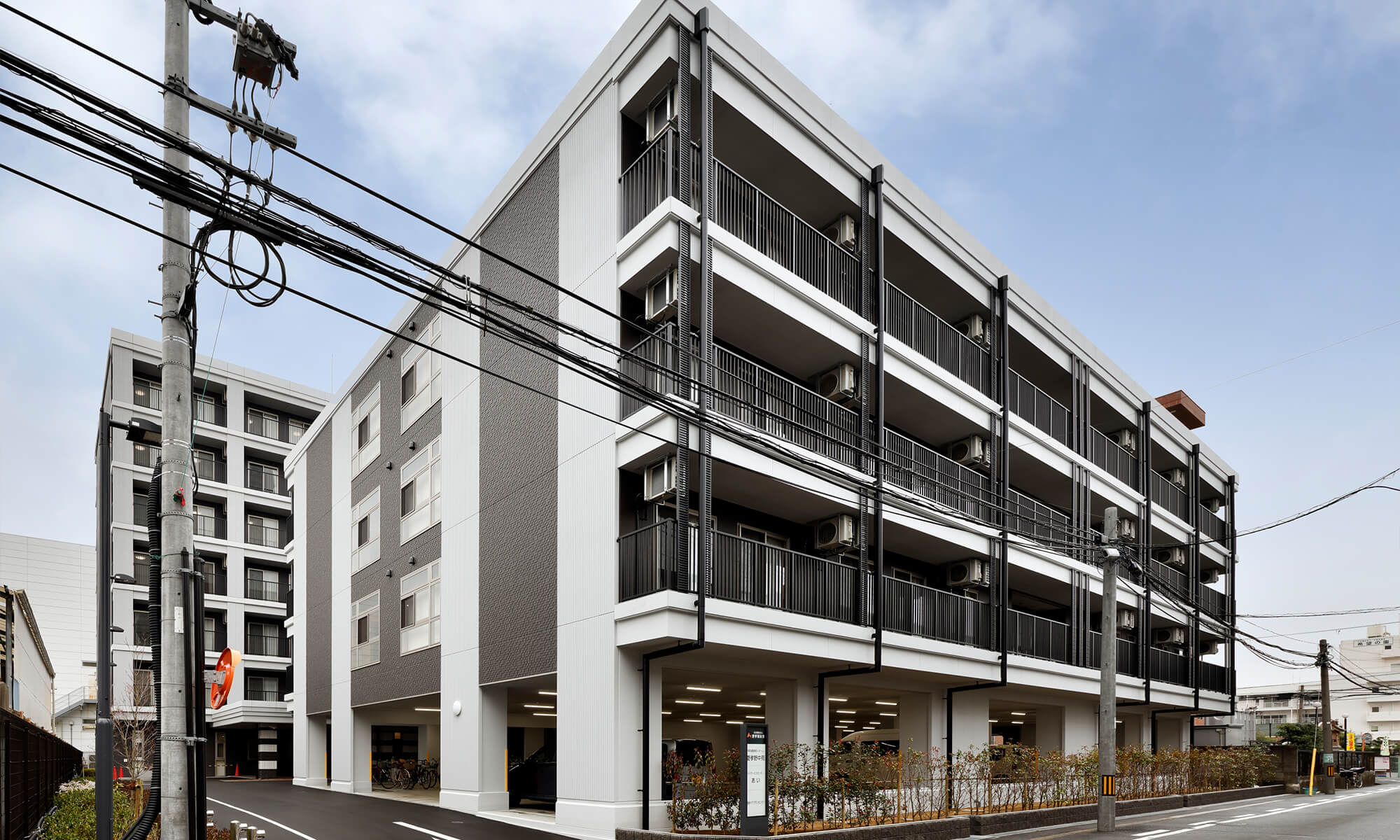 愛孝野中苑について>